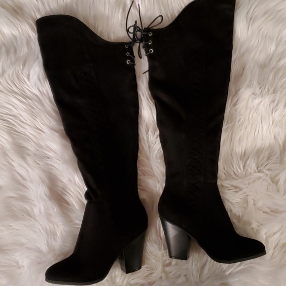 Black faux suede knee-high boots - Picture 2 of 5